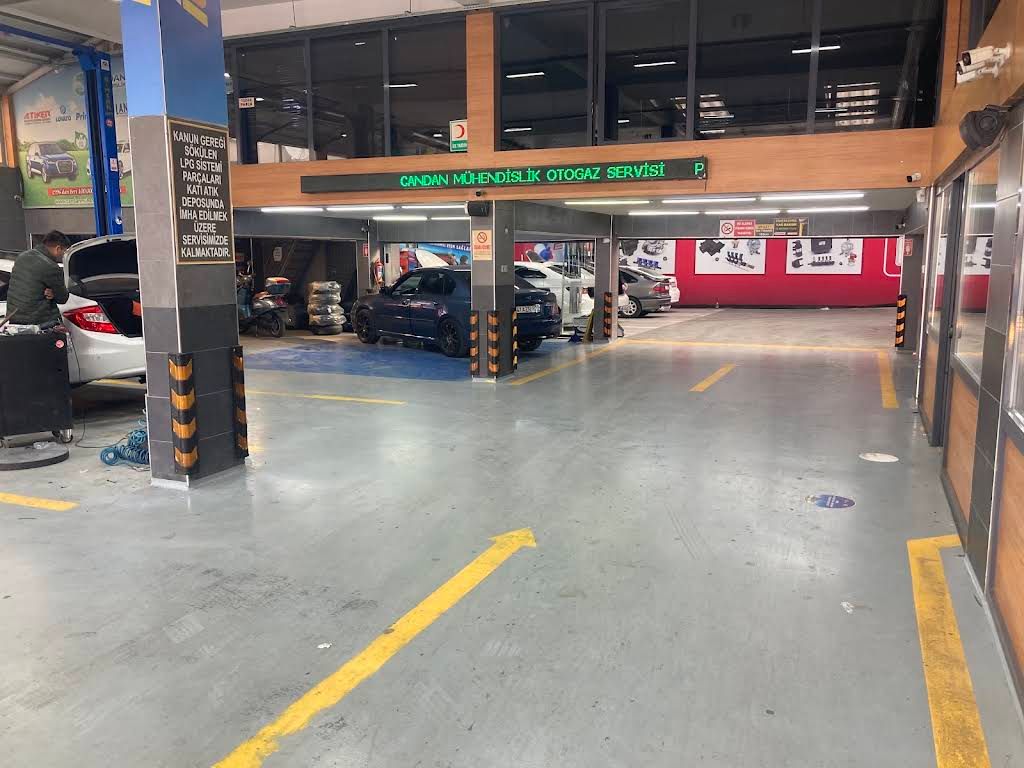 Candan Mühendislik LPG servis alanında bakım yapılan araçlar
